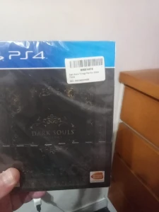 Dark Souls Trilogy (Para PS4) - Playstation