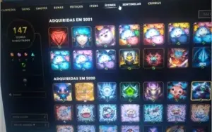 Conta lol platina 3 100+ skins PROMOÇÃO