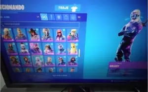 Conta Fortnite Ikonik, Galaxy, Glow, 145 skin SALVE O MUNDO