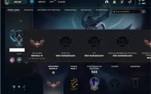 Conta bronze 4 com 125 Champs e 102 Skins + Kayle Juiza RARA