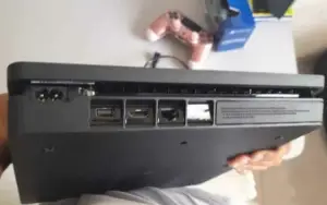 PS4 todo bom, bem conservado jogos, controles novos redset e