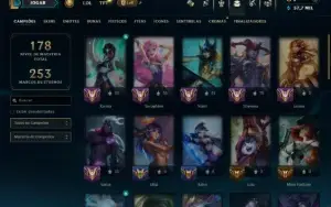 Ouro 4 com 45 Champs e 9 Skins