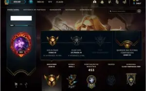 Conta ouro 3 com 135 skins e 118 champs
