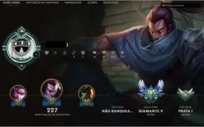 Conta de LOL Diamante 5, quase todos os champs