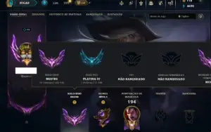 Mestre com 80 Champs e 15 Skins ( 215 PDL )