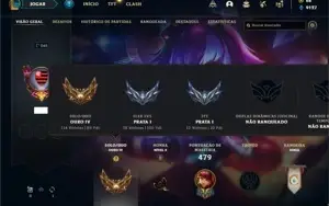 Conta ouro 4 com TODOS os champs e 111 Skins + 7 Vitoriosas