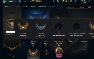 Prata 3 com 35 Champs e 14 Skins + 2 Fragmentos