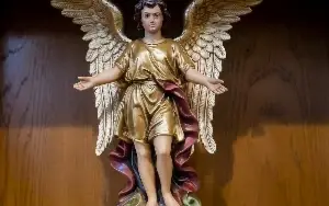 Arcanjo Sandalphon - Arquivo GLB e STL para Impressão 3D