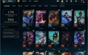 Conta prata 4 com 125 skins e 74 champs