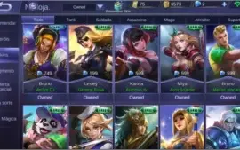MobLegends conta 44 Champs... 44 skins 2 E outros quase 60