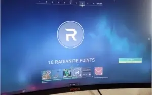 Vendo conta Valorant R$2400 em skins