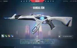 Conta VALORANT/LOL com várias skins