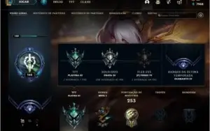 Conta LoL e Valorant bem usadas