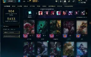 Esmeralda 3 com TODOS os champs e 613 Skins + 243 Cromas