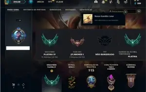 Conta platina 4 com 48 Champs e 16 Skins + 20 Espolios