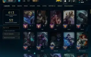 Unranked com 120 Champs e 213 Skins ( MAIN ADC )