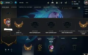 Unranked com TODOS os champs e 121 Skins + 1200 RP