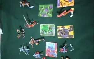 Tazos Metalicos & Brilhantes/Cards 3D/ Marvel ElmaChips