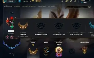 Ouro 4 com TODOS os champs e 77 Skins + 3 Prestigios