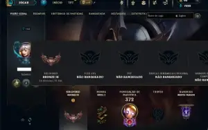 Bronze 3 com 110 Champs e 75 Skins