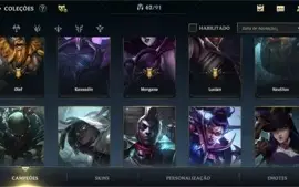Conta de wild rift antiga! Muitas skins e passes antigos