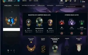 Conta ouro 4 com 121 Champs e 56 Skins + 2 Fragmentos