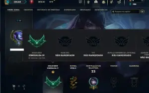 Esmeralda 4 com 40 Champs e 3 Skins + 1 Fragmento