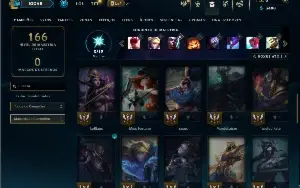 Esmeralda 4 com 45 Champs e 13 Skins +3 Fragmentos