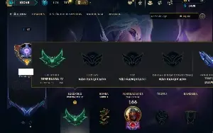 Esmeralda 4 com 45 Champs e 13 Skins +3 Fragmentos
