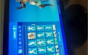 Conta Rara Fortnite/Epic com mais de 60 jogos!
