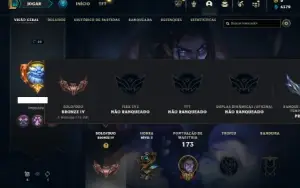 Bronze 4 com 50 Champs e 10 Skins