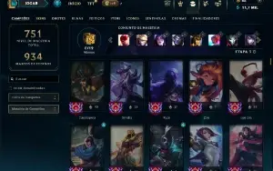 Esmeralda 4 com TODOS os champs e 123 Skins ( MAIN MID )
