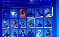 Conta fortnitedesde a season 3 com muita skin comprada