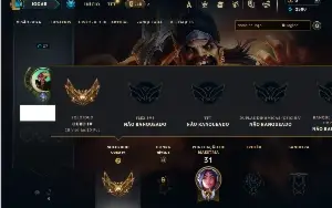Ouro 4 com 30 champs e 6 Skins + 3 Fragmentos