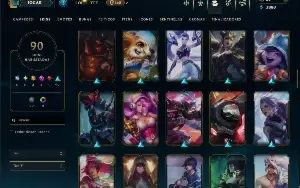 Unranked com 135 Champs e 90 Skins ( JG / MID / ADC )