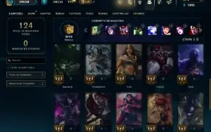 Unranked com 30 Champs e 4 Skins
