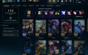 Unranked com 30 Champs e 4 Skins
