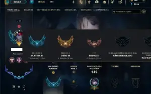 Platina 2 com 50 Champs e 6 Skins + 29 Espolios