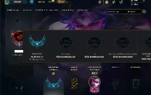 Platina 4 com 110 Champs e 75 Skins ( ADC / MID )