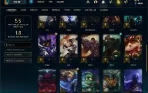 Conta prata 4 com 31 Champs e 14 Skins + 3 Espolios