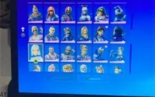 CONTA FORTNITE RARA 135 SKINS