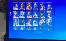CONTA FORTNITE RARA 135 SKINS