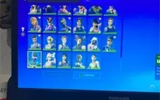 CONTA FORTNITE RARA 135 SKINS