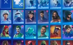 Conta fortnite BARATA/Varias skin de pacote