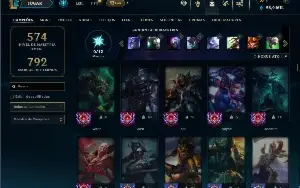 Unranked com 150 Champs e 237 Skins ( TOP / JG / ADC )