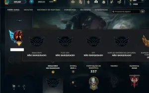 Unranked com 100 Champs e 61 Skins + 140 Espolios