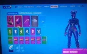CONTA season 8 a 11 + 16 Skins comprada