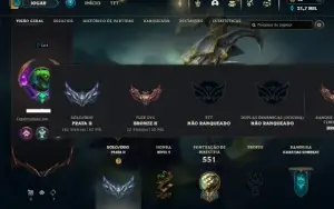 Prata 2 com TODOS os champs e 174 Skins + 3 Miticas