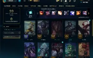 Platina 4 com 21 Champs e 1 Skin