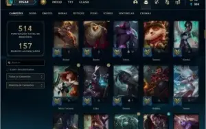 Conta platina 4 com 105 skins, 135 champs e 60 cromas